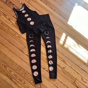 Teeki Moons Yoga Set - Top Med/Lg, Bottoms Med